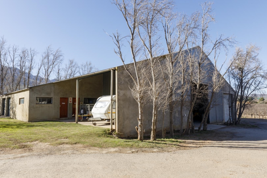 6 Bedroom Property for Sale in Ashton Western Cape